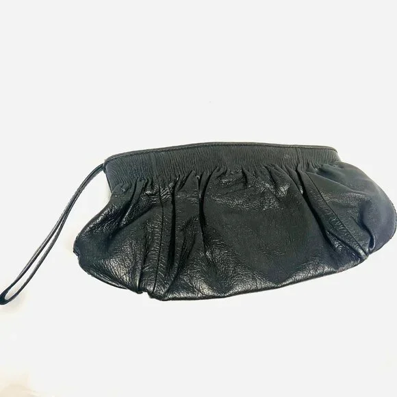 Banana Republic Black Soft Cow Leather Clutch/Wristlet Purse-Roomy-Zip Up-Prom - Picture 2 of 13